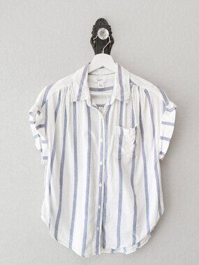 Striped Button-Down Short Sleeve Shirt - White & Light Blue